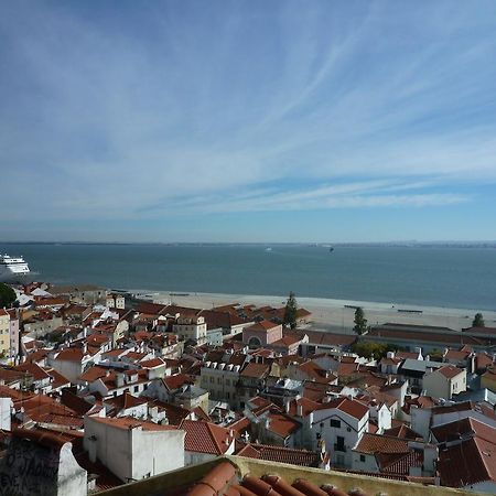 Casas Do Castelo Apartment Lisbon Exterior photo