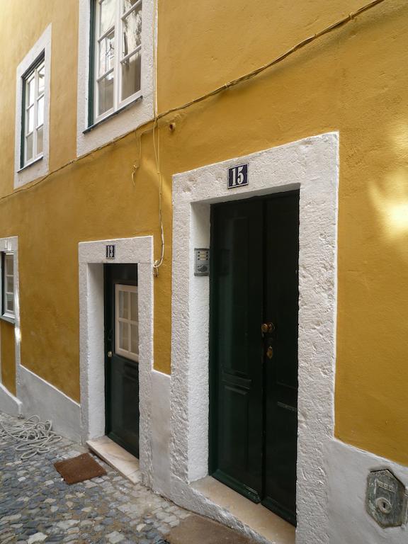 Casas Do Castelo Apartment Lisbon Exterior photo